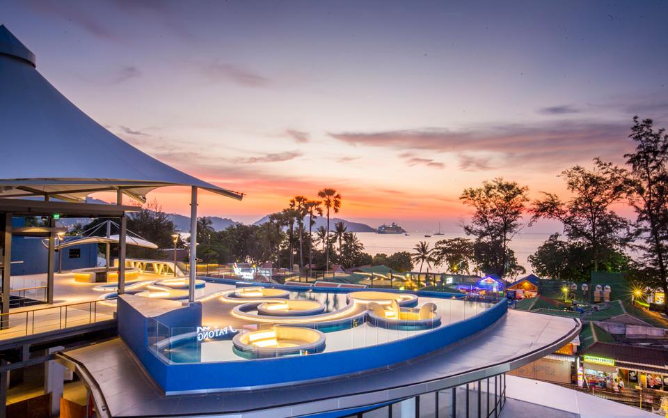 Hotel Beyond Patong Exterior foto